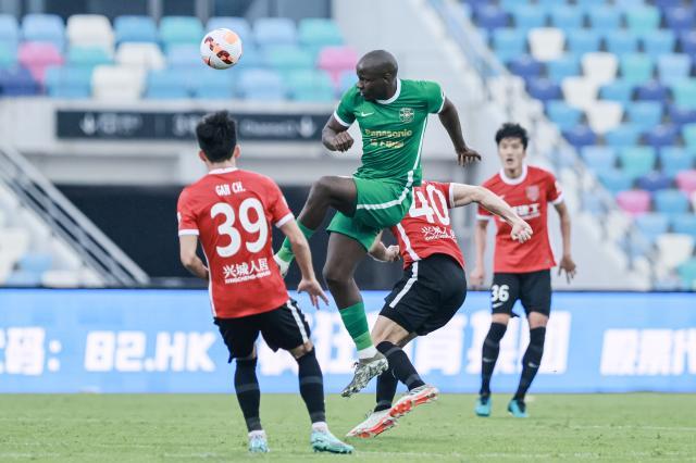 开云app下载入口官网-【中超】董宇自摆乌龙埃沃洛救主 成都1比1战平浙江